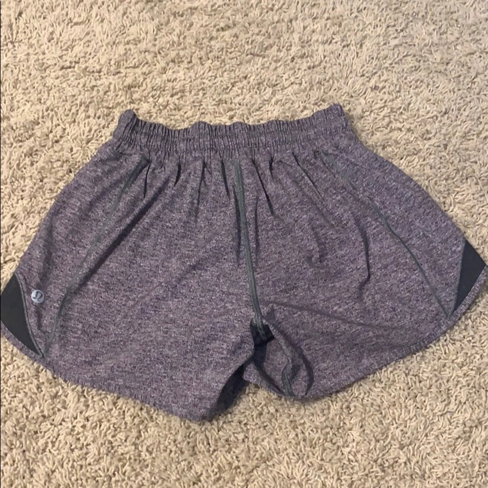 Lululemon Hotty Hot Short Long 4”